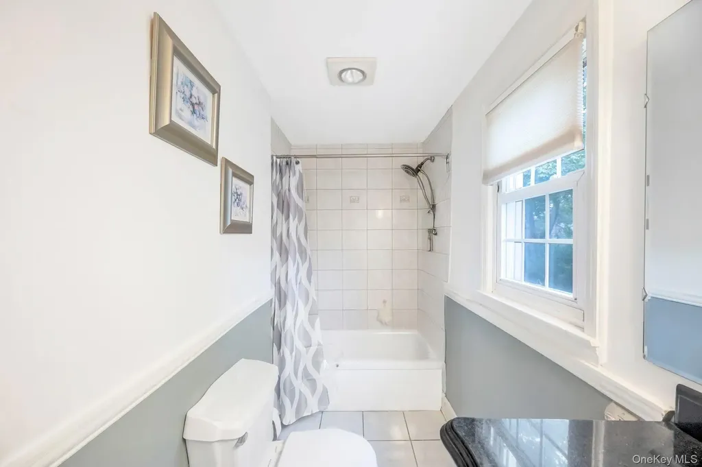 190 Connetquot Drive Oakdale NY 11769