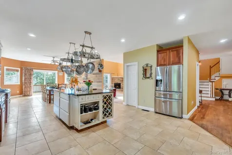 506 Moriches Middle Island Road Manorville NY 11949
