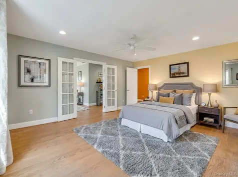 506 Moriches Middle Island Road Manorville NY 11949