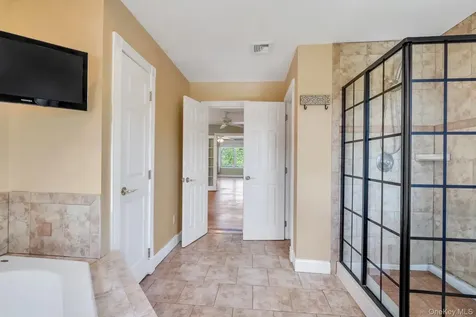 506 Moriches Middle Island Road Manorville NY 11949