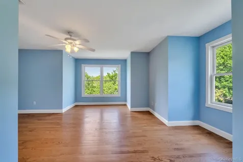 506 Moriches Middle Island Road Manorville NY 11949