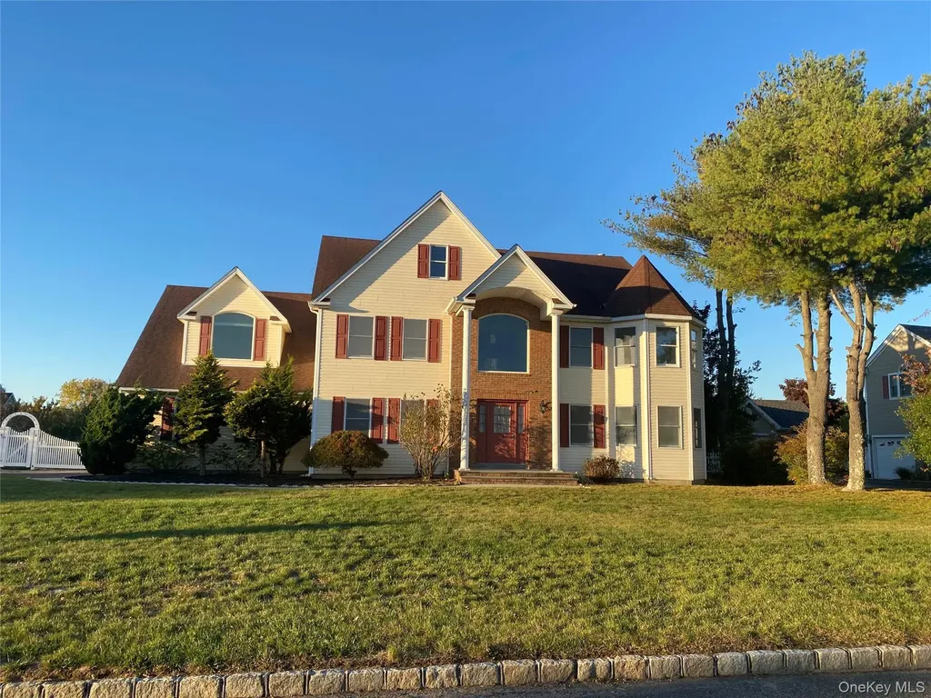 1 Pal Court Shoreham NY 11786