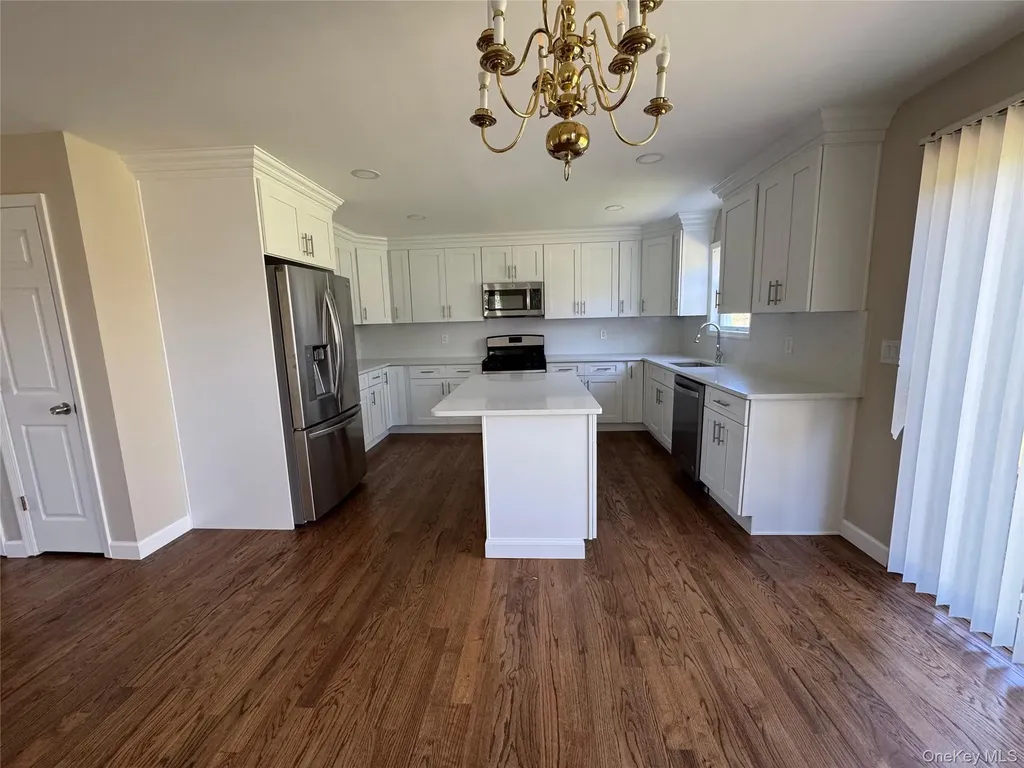 1 Pal Court Shoreham NY 11786