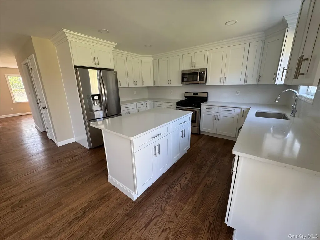 1 Pal Court Shoreham NY 11786