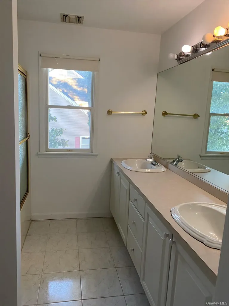 1 Pal Court Shoreham NY 11786