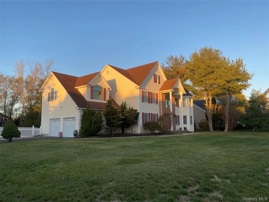 1 Pal Court Shoreham NY 11786