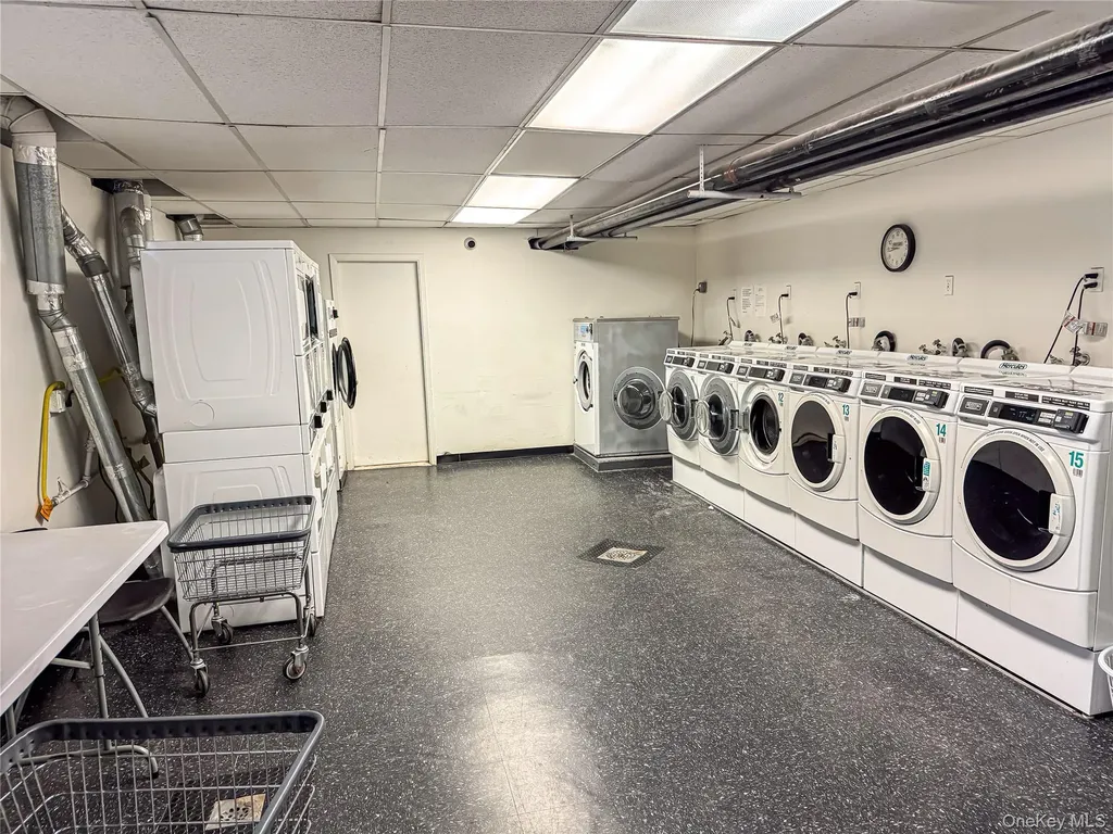 1 Jefferson Avenue Rockville Centre NY 11570