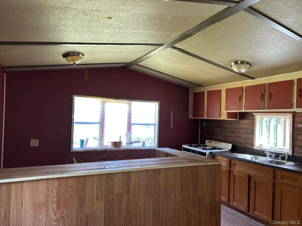 26 Iken Road Kerhonkson NY 12446