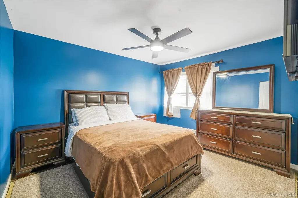 14 Dartmouth Drive Bay Shore NY 11706