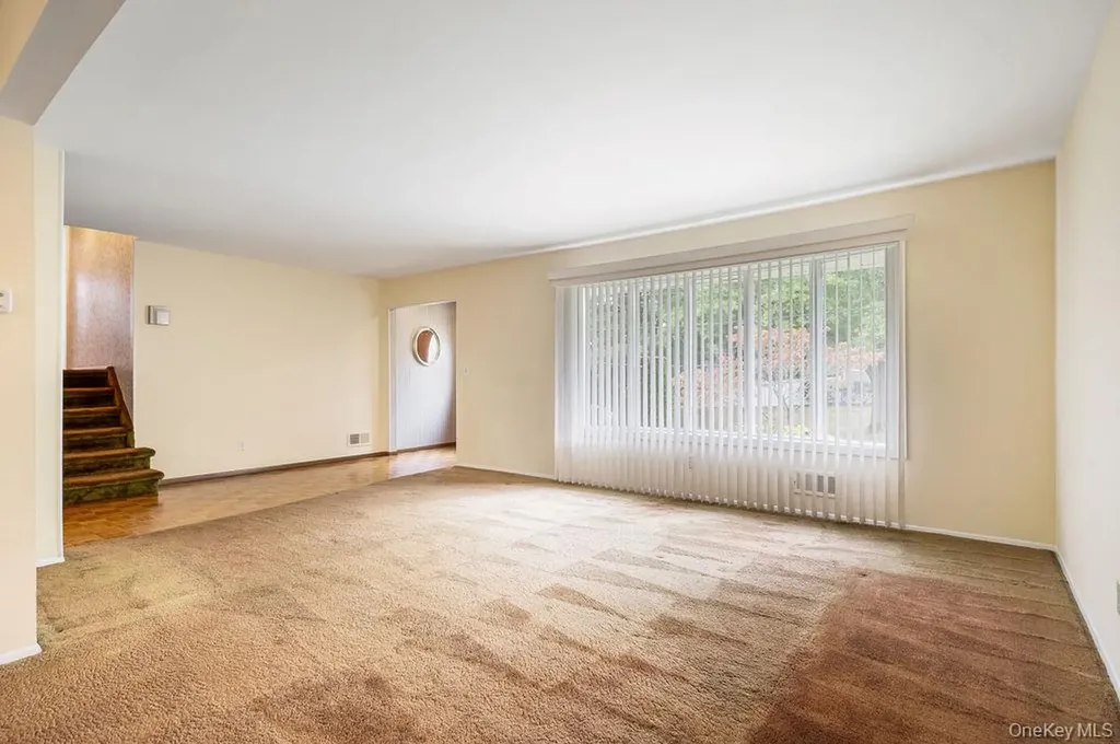 18 Seton Drive New Rochelle NY 10804