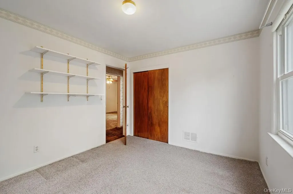 18 Seton Drive New Rochelle NY 10804