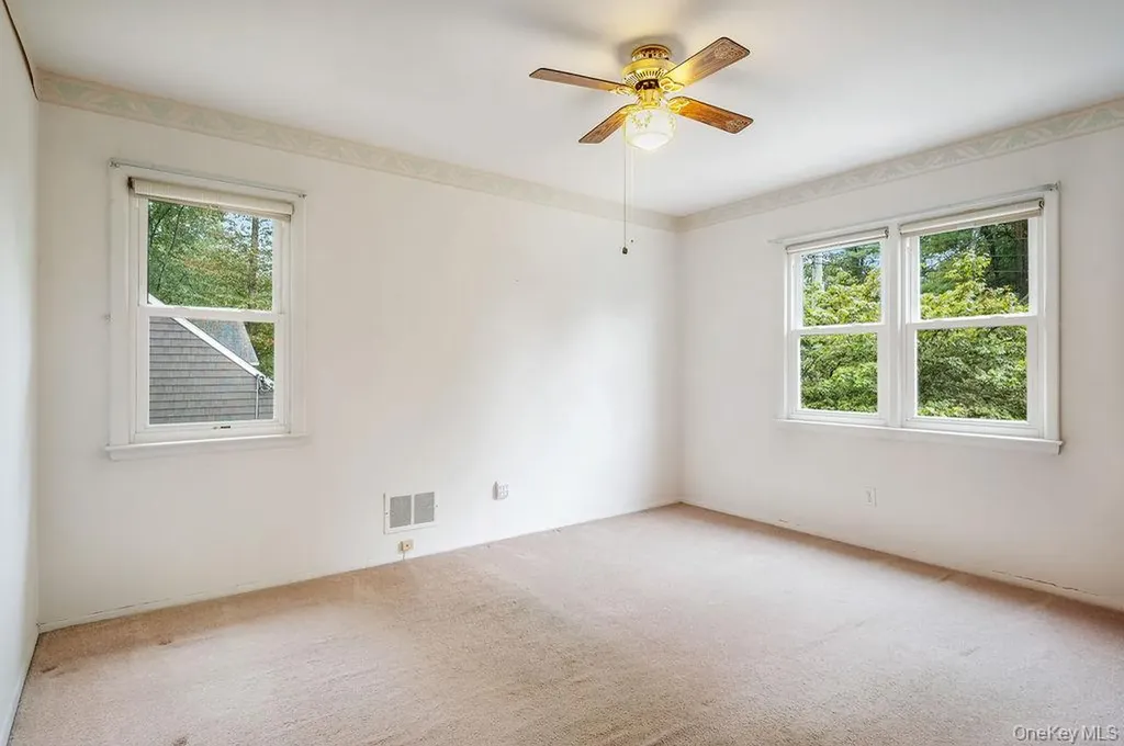 18 Seton Drive New Rochelle NY 10804