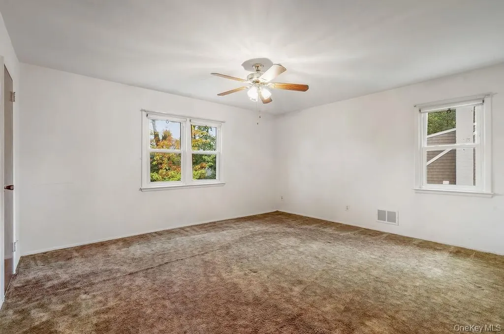 18 Seton Drive New Rochelle NY 10804