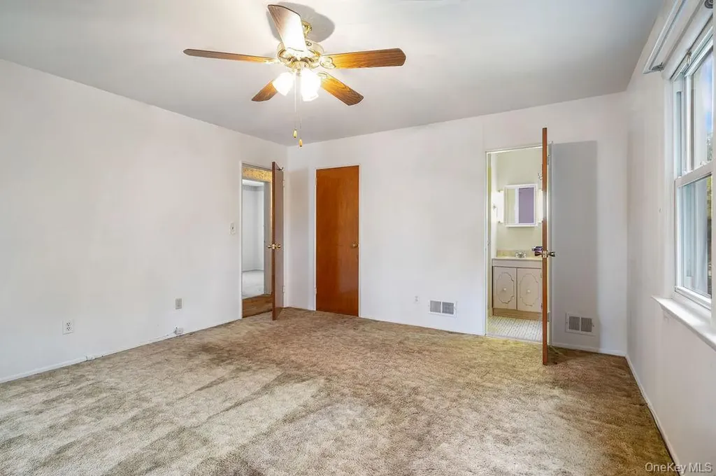 18 Seton Drive New Rochelle NY 10804