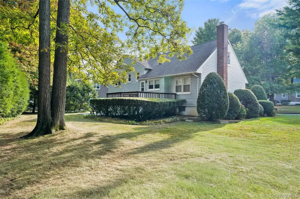 18 Seton Drive New Rochelle NY 10804