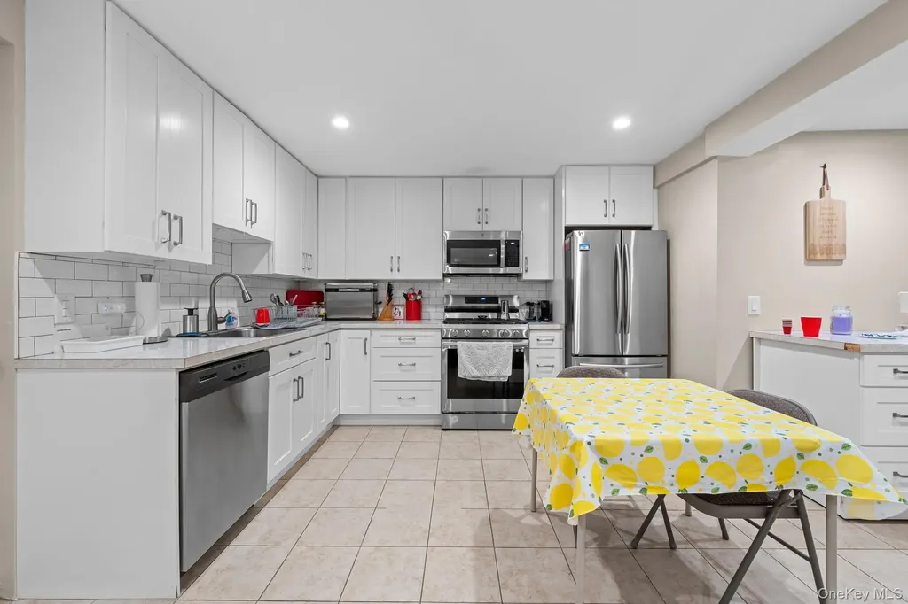 1518 Bayview Avenue Bronx NY 10465