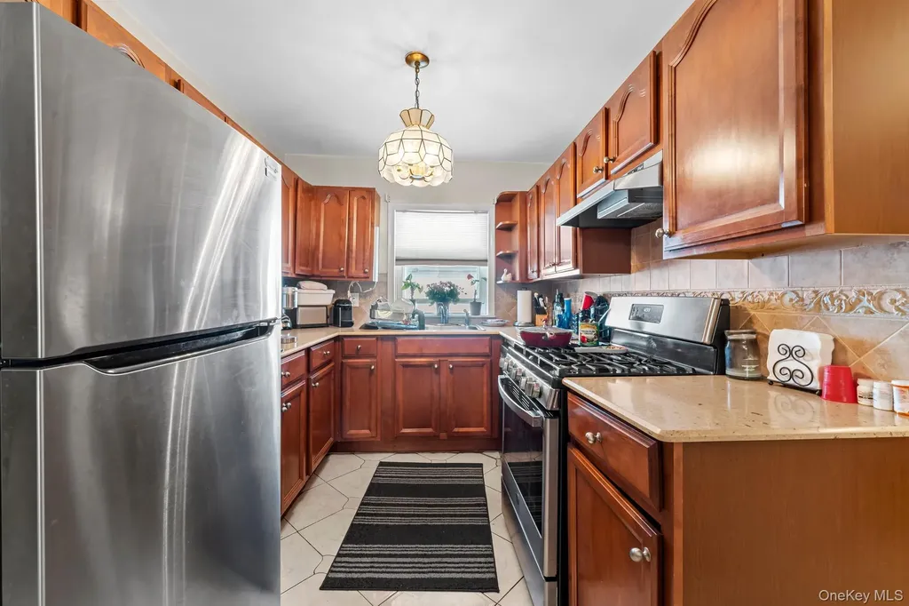 1518 Bayview Avenue Bronx NY 10465