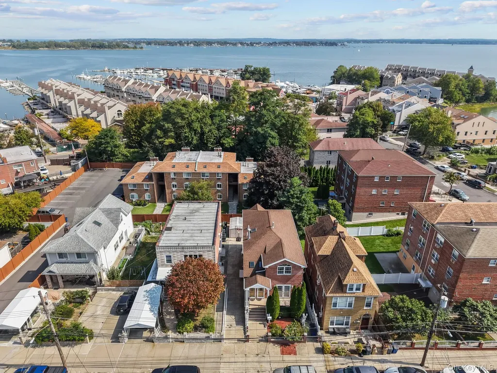 1518 Bayview Avenue Bronx NY 10465