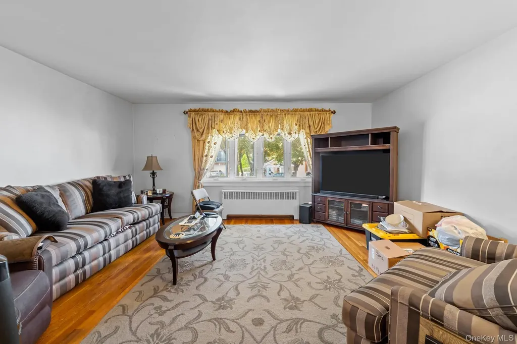 1518 Bayview Avenue Bronx NY 10465