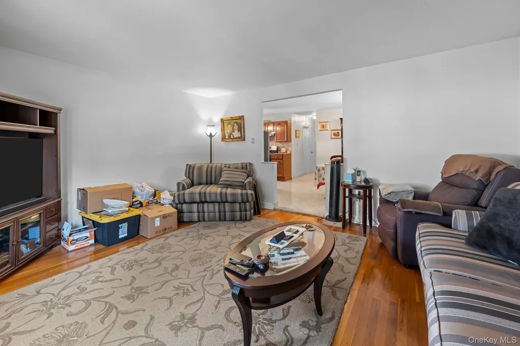 1518 Bayview Avenue Bronx NY 10465