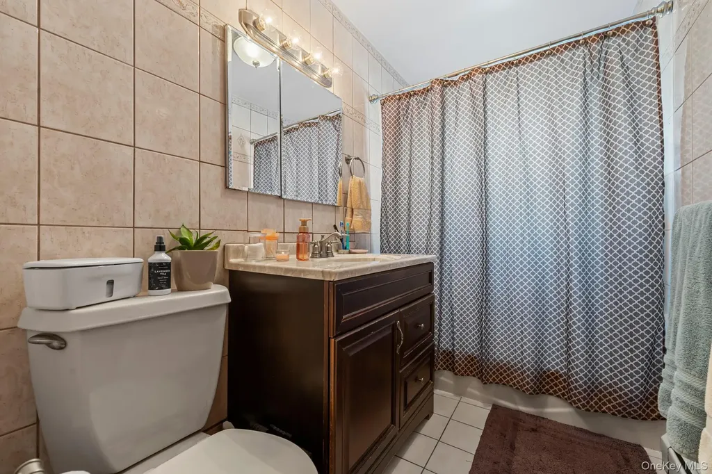 1518 Bayview Avenue Bronx NY 10465