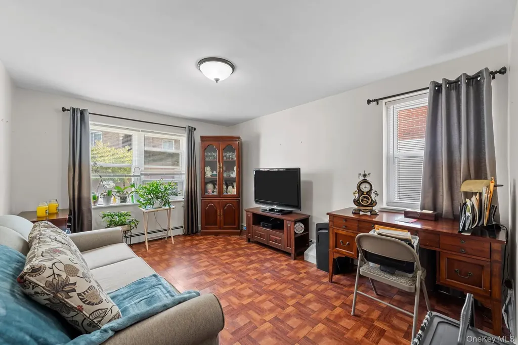 1518 Bayview Avenue Bronx NY 10465
