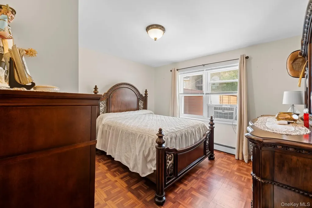 1518 Bayview Avenue Bronx NY 10465