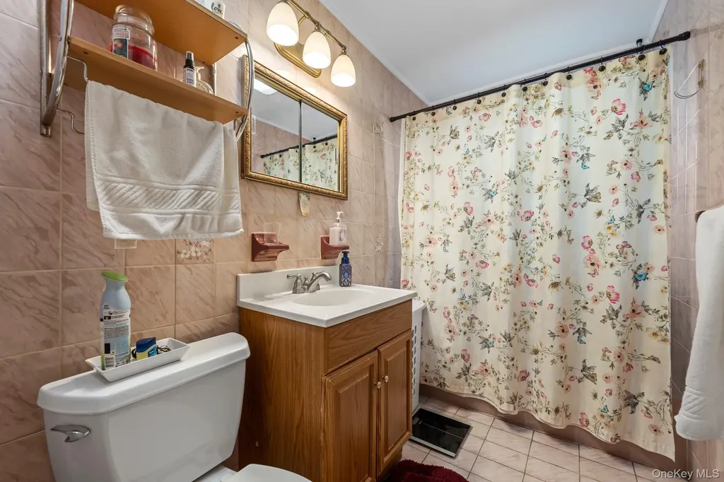 1518 Bayview Avenue Bronx NY 10465