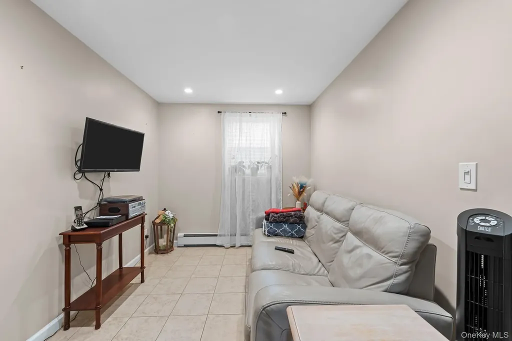 1518 Bayview Avenue Bronx NY 10465