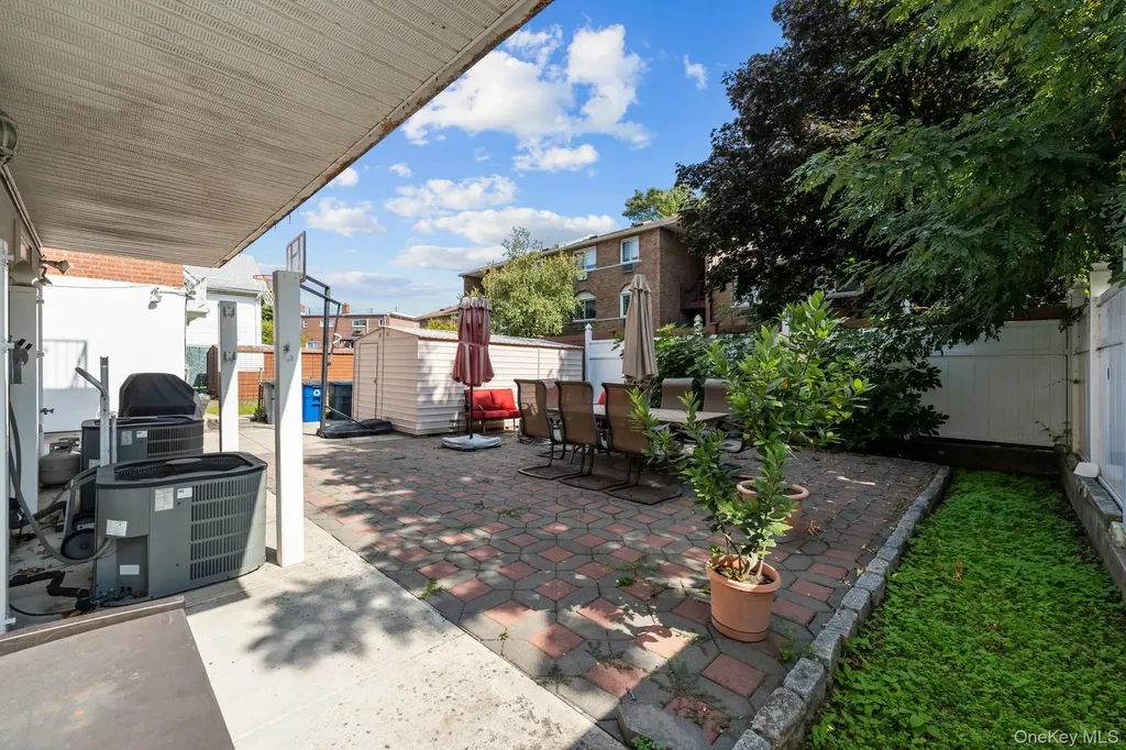 1514 Bayview Avenue Bronx NY 10465