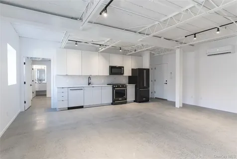 21 ---754 Green Columbia Street Hudson NY 12534