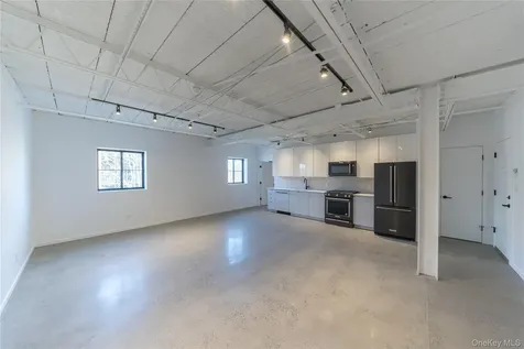 21 ---754 Green Columbia Street Hudson NY 12534