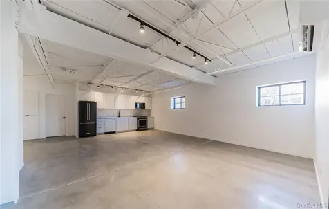 21 ---754 Green Columbia Street Hudson NY 12534