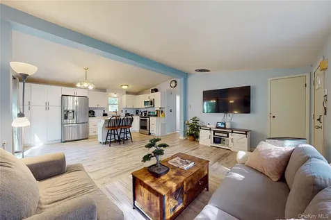 915 White Pond Colony Road W Carmel NY 10512