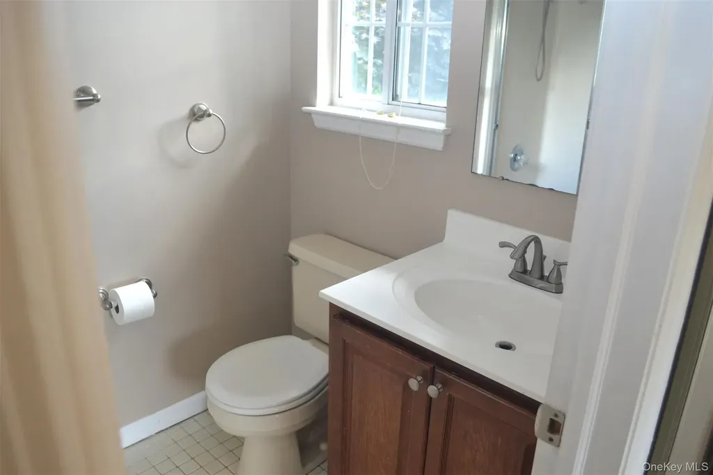 308 Covington Green Lane Patterson NY 12563