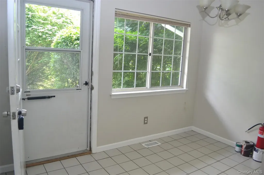 308 Covington Green Lane Patterson NY 12563