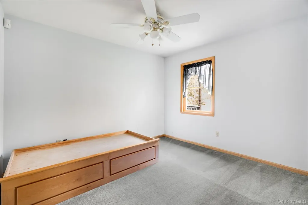 91 Decker Road Ancram NY 12502