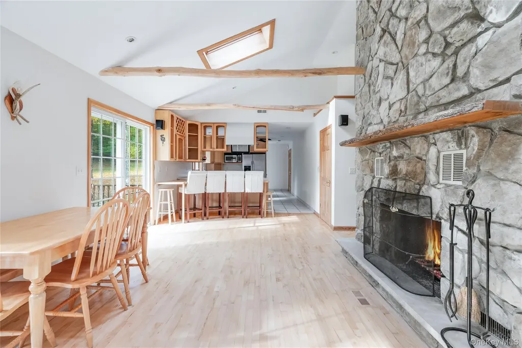 91 Decker Road Ancram NY 12502