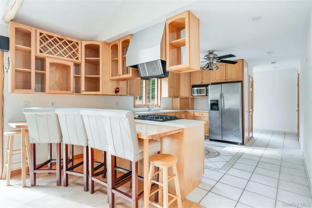 91 Decker Road Ancram NY 12502