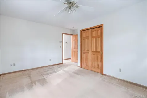 91 Decker Road Ancram NY 12502