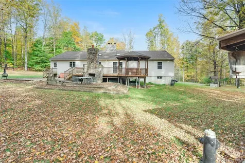 91 Decker Road Ancram NY 12502