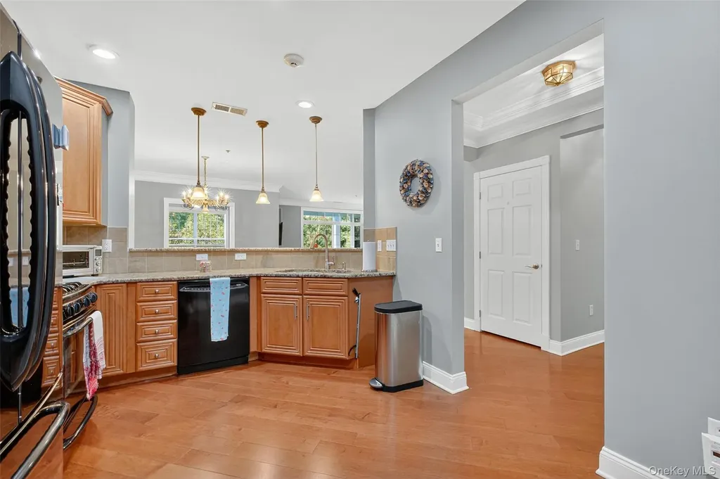 423 Regency Drive Fishkill NY 12524