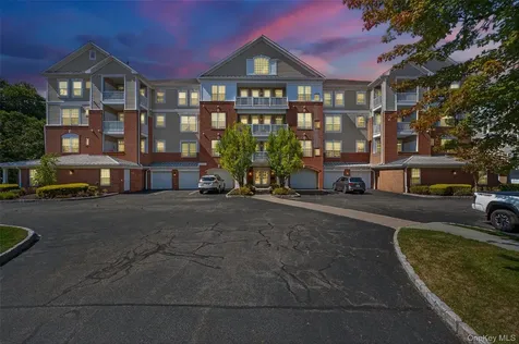 423 Regency Drive Fishkill NY 12524