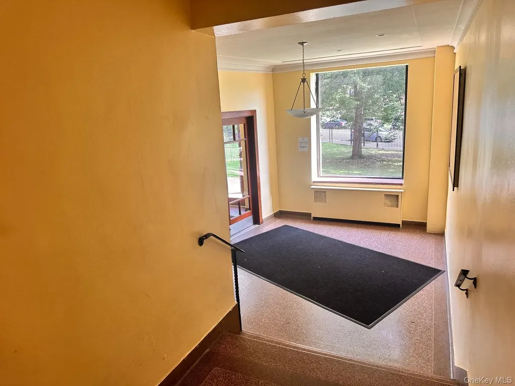 150-11 72nd Road Flushing NY 11367