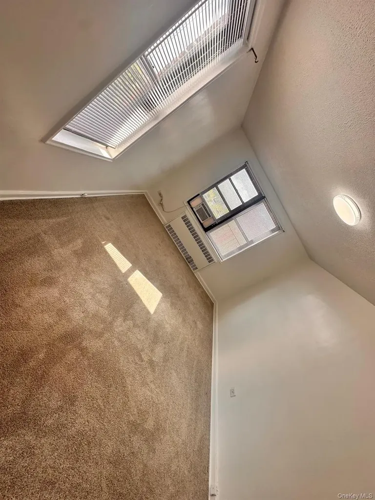 150-11 72nd Road Flushing NY 11367