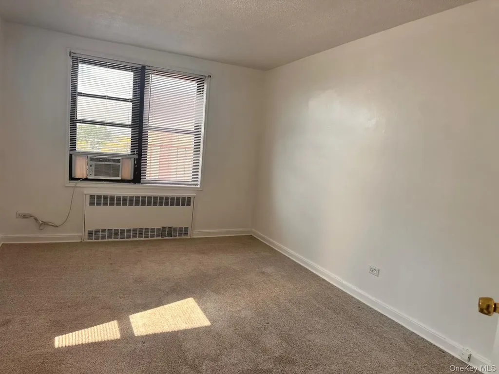 150-11 72nd Road Flushing NY 11367