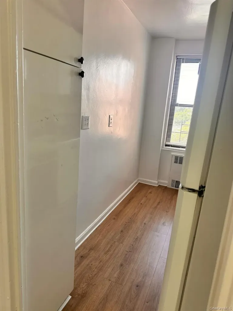 150-11 72nd Road Flushing NY 11367