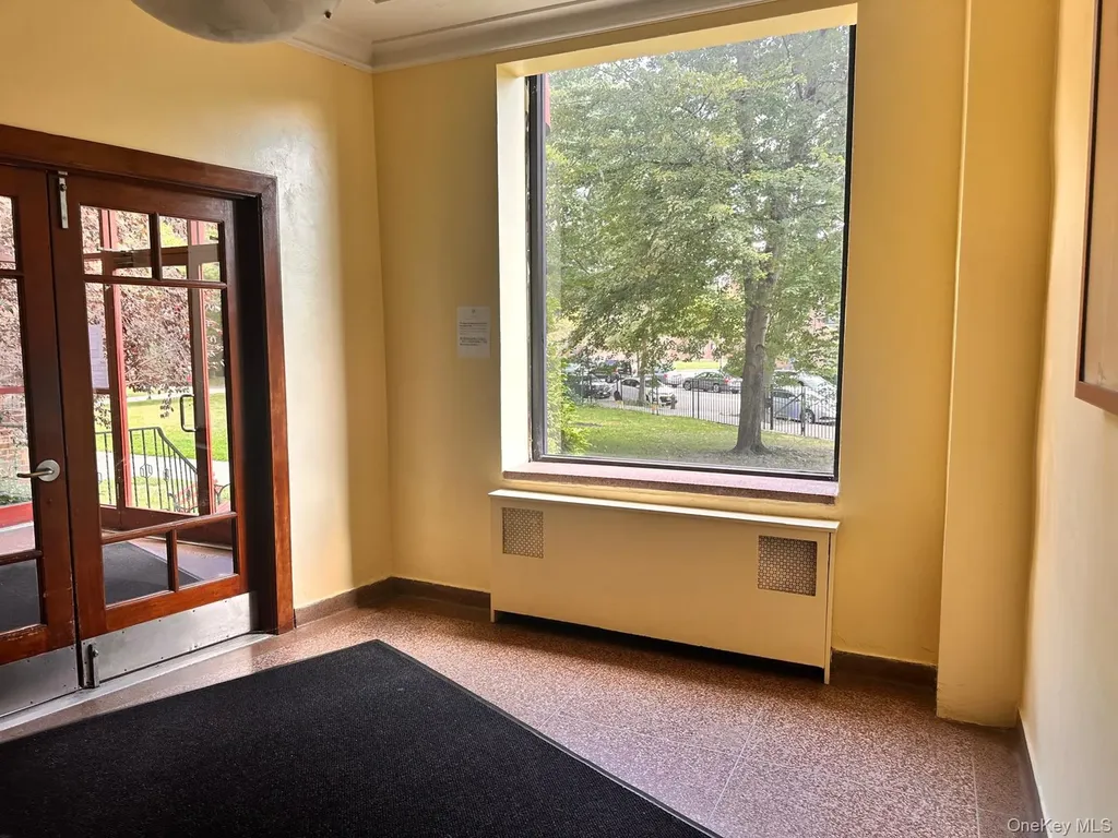 150-11 72nd Road Flushing NY 11367