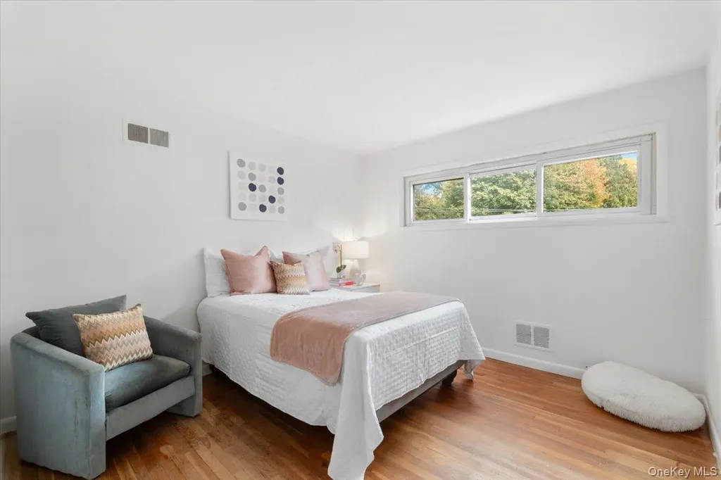 56 Winslow Road White Plains NY 10606