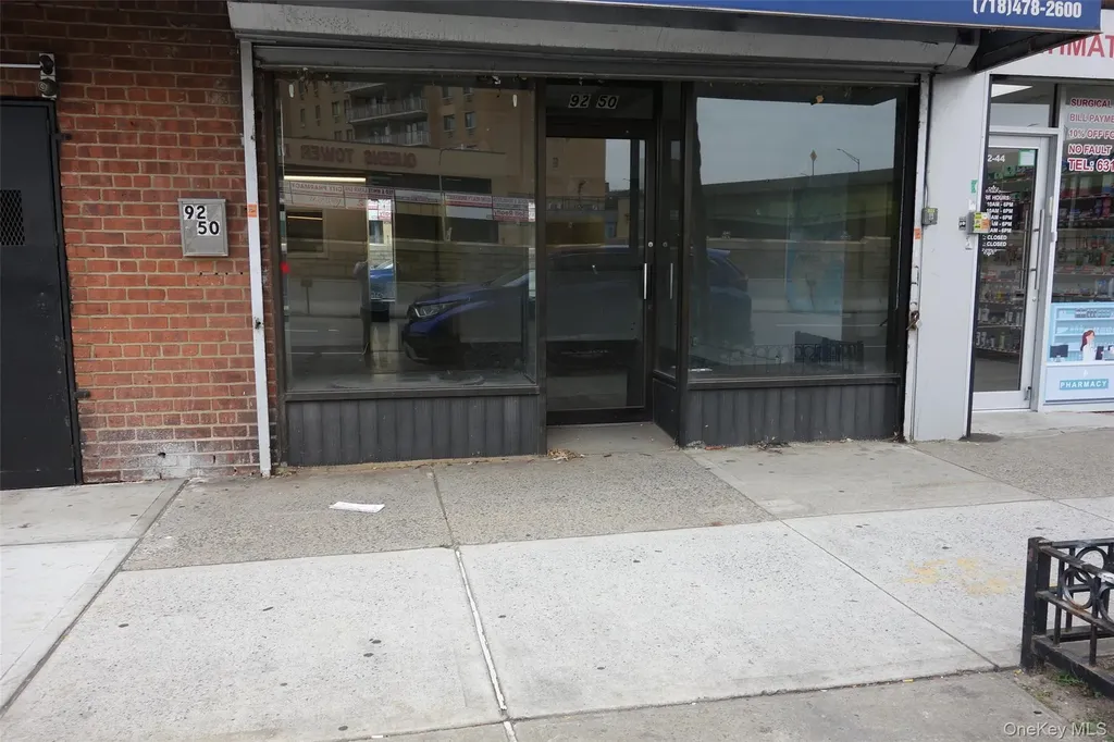 9250 Queens Boulevard Rego Park NY 11374